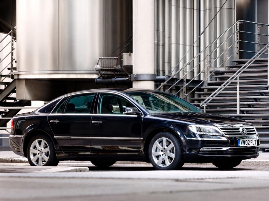  Volkswagen Phaeton V6 TDi 2010 года  (UK) (фото 12 из 12)